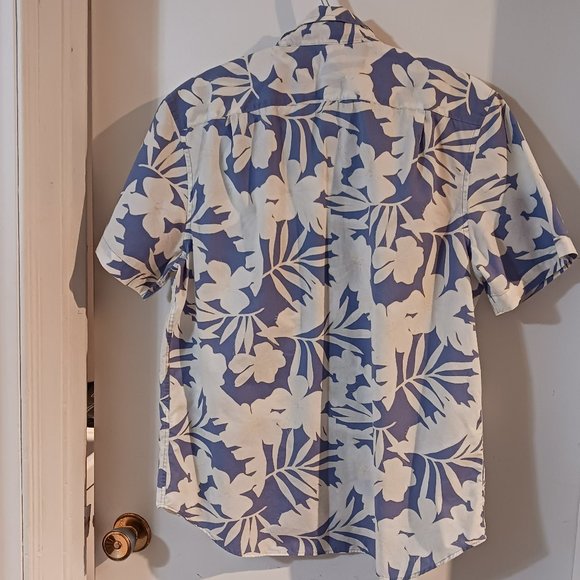 Nautica Men's Hawaiian Shirt Medium - Picture 3 of 3